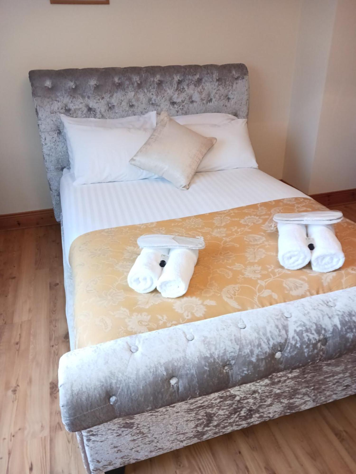Tullynacrunat Lodge Castleblayney Dış mekan fotoğraf