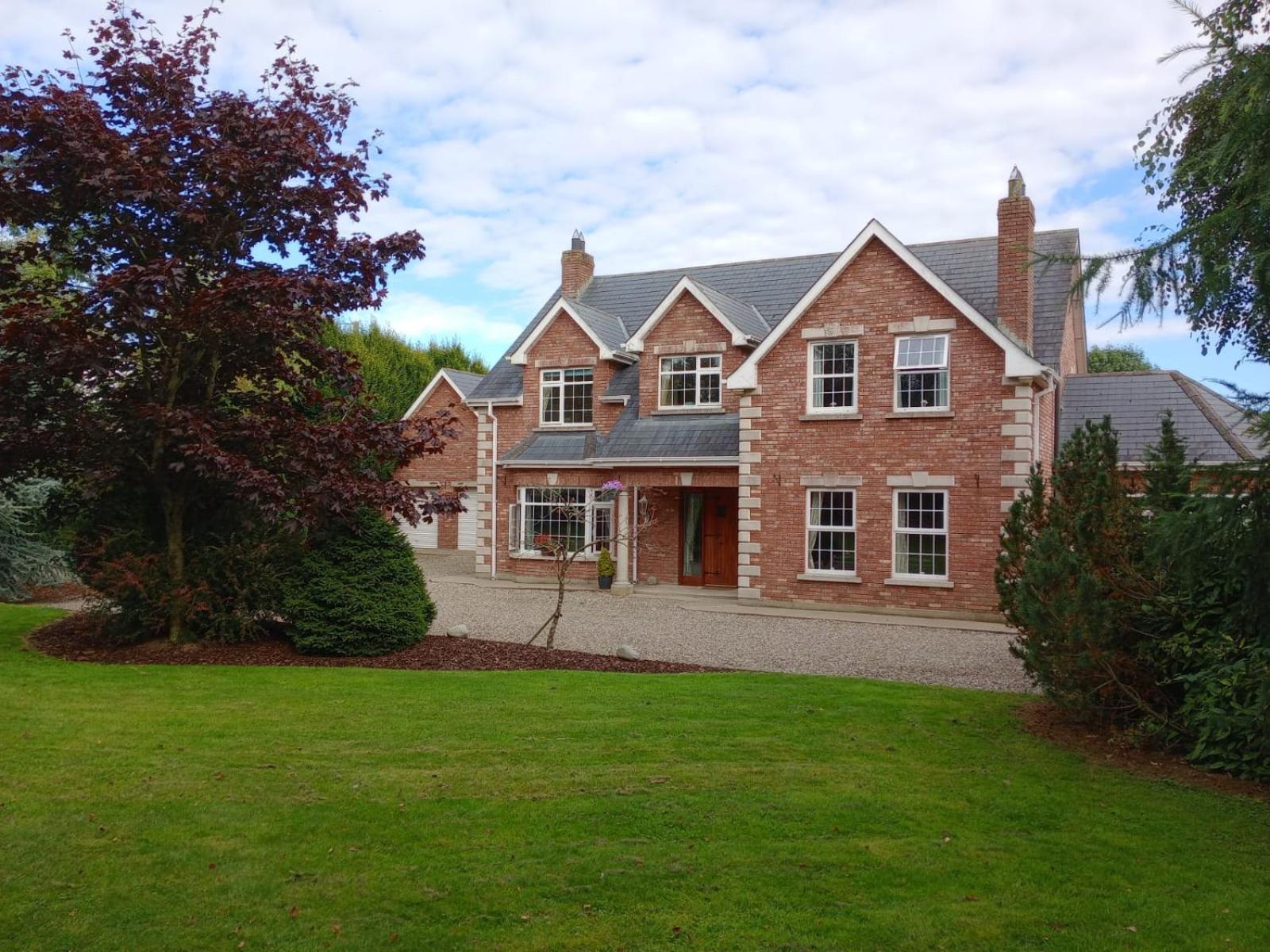 Tullynacrunat Lodge Castleblayney Dış mekan fotoğraf